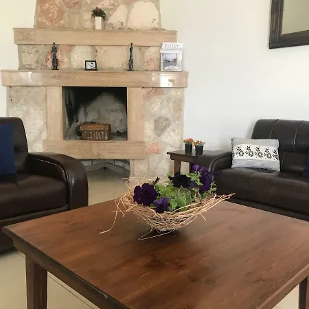 Tanyel Villa