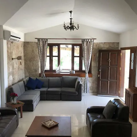 Tanyel Villa